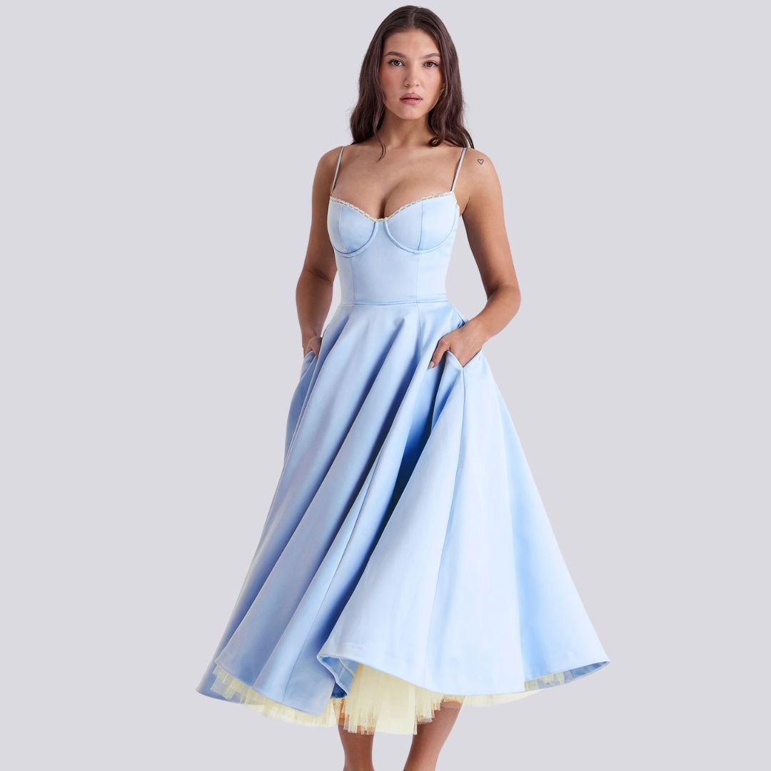 Kira | Elegancka sukienka maxi w kształcie litery A z dekoltem w kształcie litery V