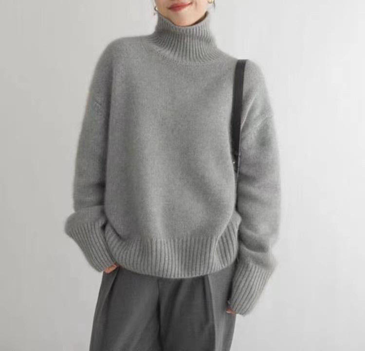 Lara™ | Kaszmirowy sweter z golfem