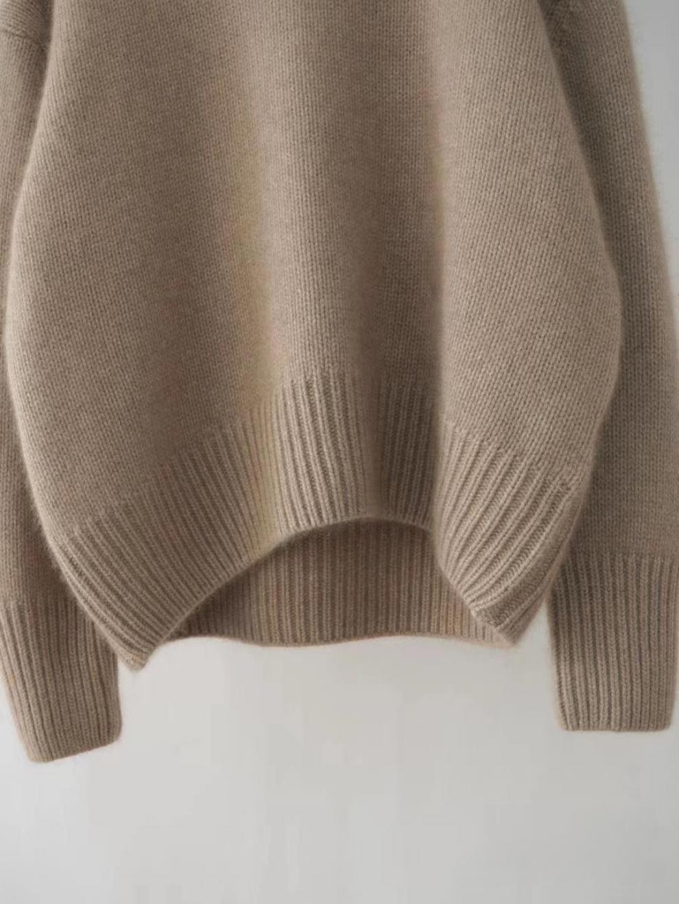 Lara™ | Kaszmirowy sweter z golfem