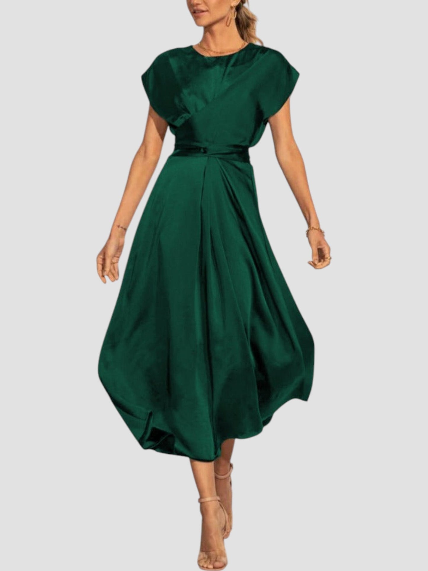 Klara | Elegancka sukienka o średniej długości